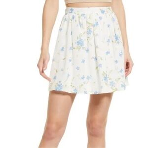 ✨3 for $20✨Abound Floral Mini Skirt Small